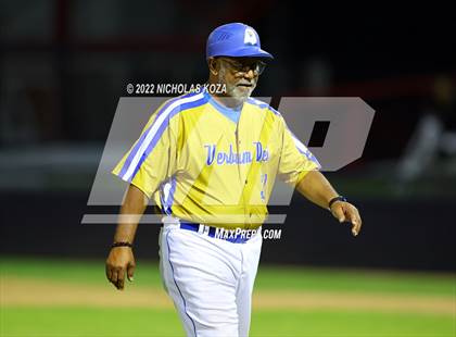 Thumbnail 1 in Bosco Tech vs. Verbum Dei photogallery.