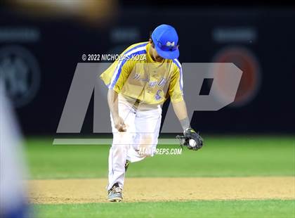 Thumbnail 3 in Bosco Tech vs. Verbum Dei photogallery.