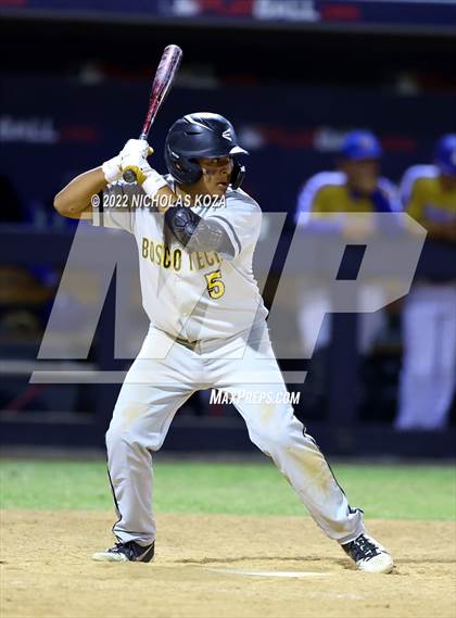 Thumbnail 2 in Bosco Tech vs. Verbum Dei photogallery.