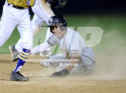 Thumbnail 2 in Bosco Tech vs. Verbum Dei photogallery.