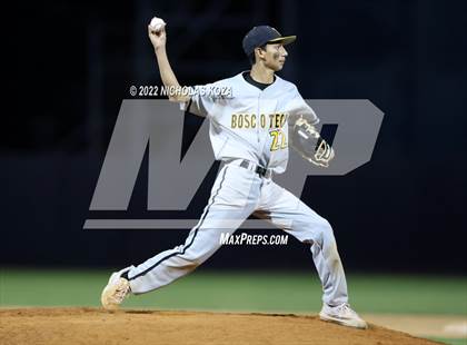Thumbnail 1 in Bosco Tech vs. Verbum Dei photogallery.