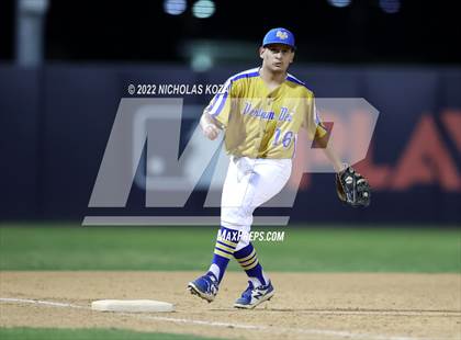 Thumbnail 2 in Bosco Tech vs. Verbum Dei photogallery.