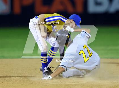 Thumbnail 1 in Bosco Tech vs. Verbum Dei photogallery.