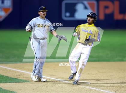 Thumbnail 2 in Bosco Tech vs. Verbum Dei photogallery.