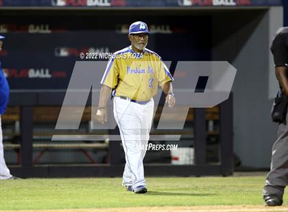 Thumbnail 1 in Bosco Tech vs. Verbum Dei photogallery.