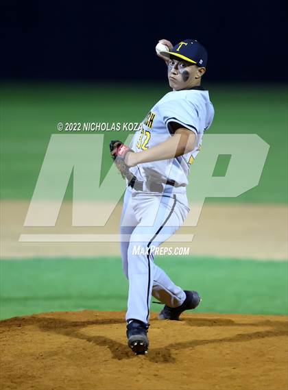 Thumbnail 3 in Bosco Tech vs. Verbum Dei photogallery.