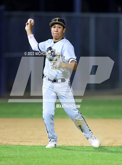 Thumbnail 1 in Bosco Tech vs. Verbum Dei photogallery.