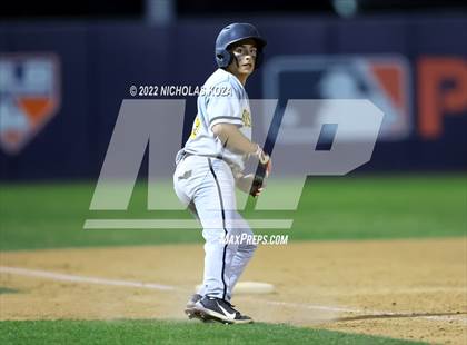 Thumbnail 2 in Bosco Tech vs. Verbum Dei photogallery.