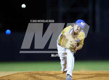Thumbnail 1 in Bosco Tech vs. Verbum Dei photogallery.