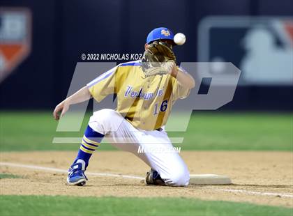 Thumbnail 3 in Bosco Tech vs. Verbum Dei photogallery.