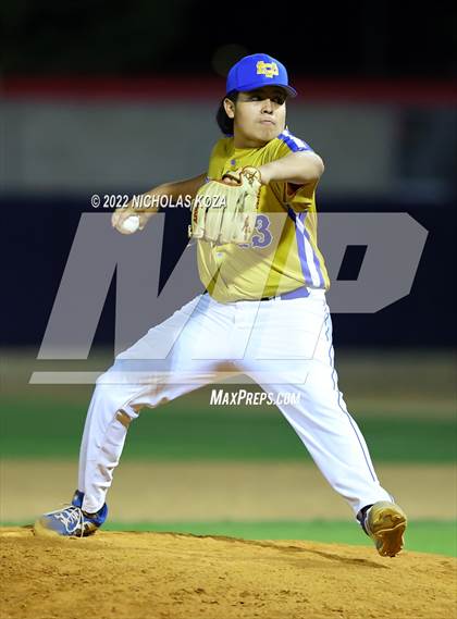 Thumbnail 2 in Bosco Tech vs. Verbum Dei photogallery.