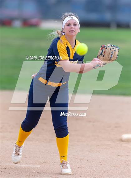 Thumbnail 3 in Boron @ Kern Valley photogallery.