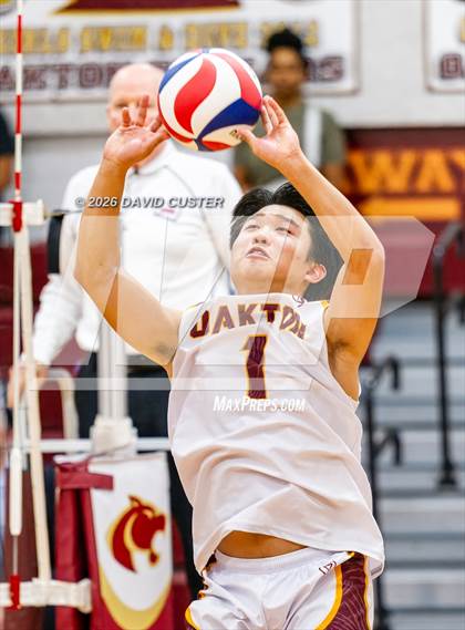 Thumbnail 1 in Oakton @ McLean photogallery.