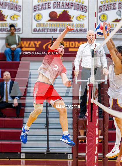 Thumbnail 2 in Oakton @ McLean photogallery.