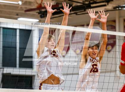 Thumbnail 1 in Oakton @ McLean photogallery.