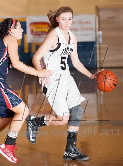 Thumbnail 2 in Sacred Heart vs Egg Harbor Township (Prime Events Shootout) photogallery.
