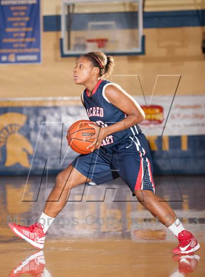 Thumbnail 1 in Sacred Heart vs Egg Harbor Township (Prime Events Shootout) photogallery.