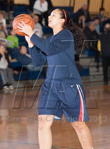 Thumbnail 1 in Sacred Heart vs Egg Harbor Township (Prime Events Shootout) photogallery.