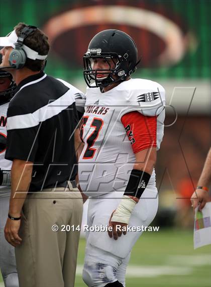 Thumbnail 2 in Grand Saline vs. Frankston photogallery.