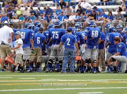 Thumbnail 3 in Grand Saline vs. Frankston photogallery.