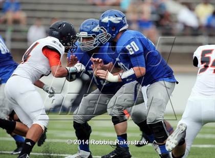 Thumbnail 2 in Grand Saline vs. Frankston photogallery.