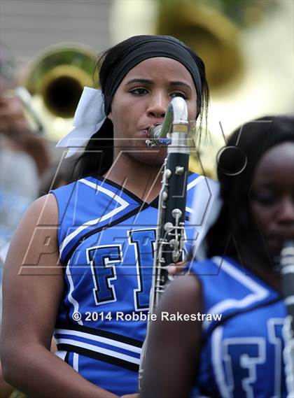 Thumbnail 2 in Grand Saline vs. Frankston photogallery.