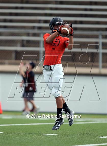 Thumbnail 1 in Grand Saline vs. Frankston photogallery.