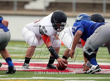 Thumbnail 1 in Grand Saline vs. Frankston photogallery.