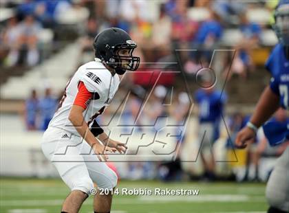 Thumbnail 2 in Grand Saline vs. Frankston photogallery.