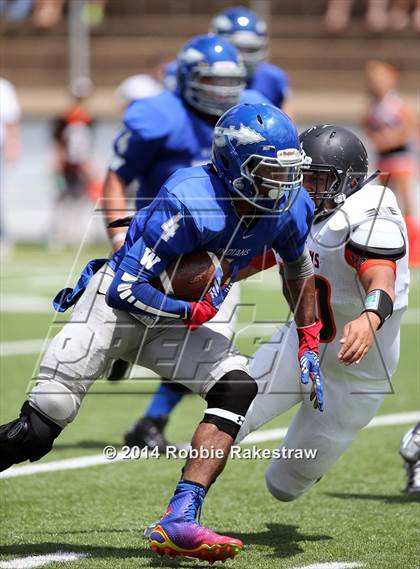 Thumbnail 3 in Grand Saline vs. Frankston photogallery.