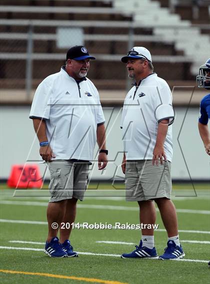 Thumbnail 1 in Grand Saline vs. Frankston photogallery.