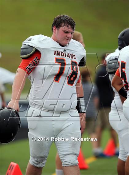 Thumbnail 3 in Grand Saline vs. Frankston photogallery.