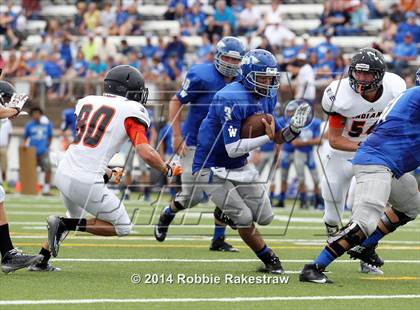Thumbnail 2 in Grand Saline vs. Frankston photogallery.