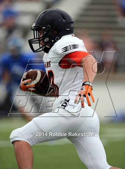 Thumbnail 3 in Grand Saline vs. Frankston photogallery.