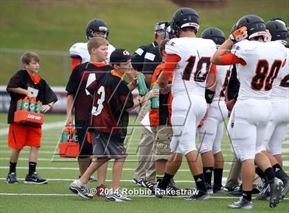 Thumbnail 2 in Grand Saline vs. Frankston photogallery.