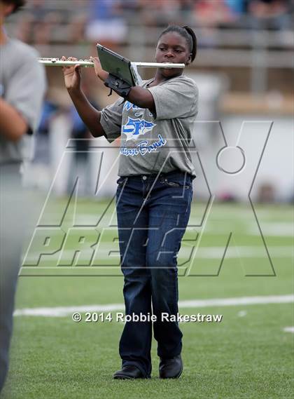 Thumbnail 3 in Grand Saline vs. Frankston photogallery.