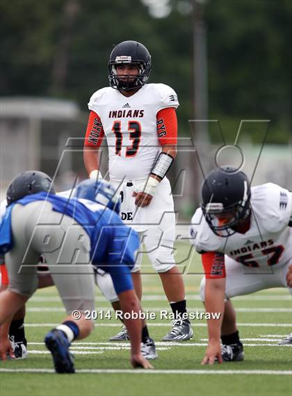 Thumbnail 3 in Grand Saline vs. Frankston photogallery.