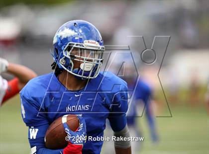 Thumbnail 3 in Grand Saline vs. Frankston photogallery.