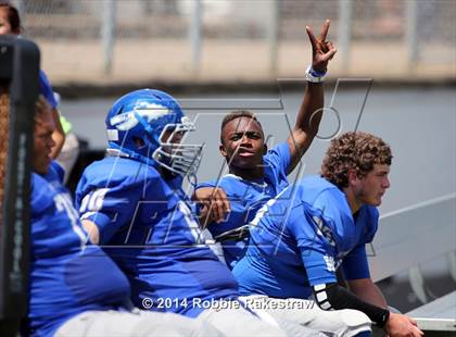 Thumbnail 1 in Grand Saline vs. Frankston photogallery.