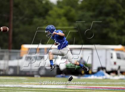 Thumbnail 1 in Grand Saline vs. Frankston photogallery.