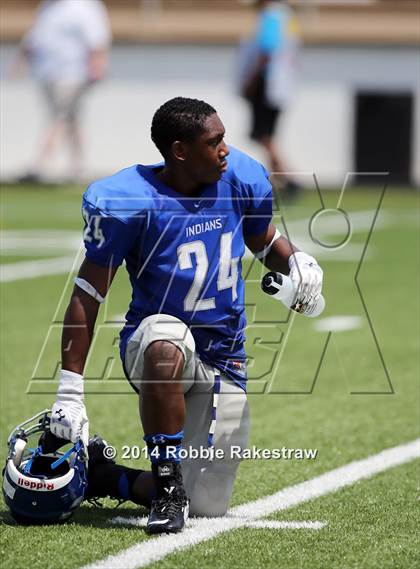 Thumbnail 3 in Grand Saline vs. Frankston photogallery.