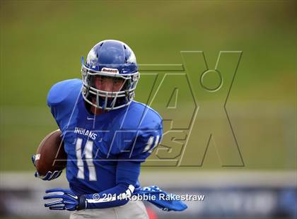 Thumbnail 3 in Grand Saline vs. Frankston photogallery.