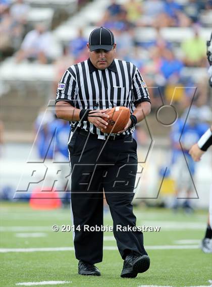 Thumbnail 3 in Grand Saline vs. Frankston photogallery.