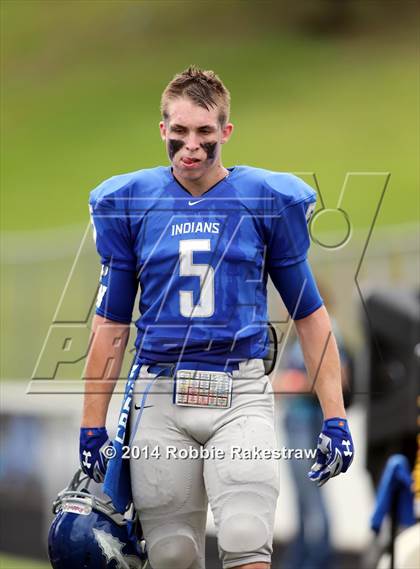 Thumbnail 2 in Grand Saline vs. Frankston photogallery.