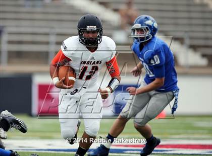 Thumbnail 2 in Grand Saline vs. Frankston photogallery.