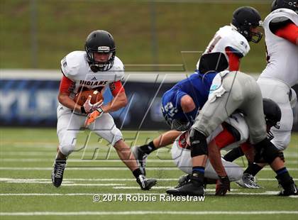 Thumbnail 3 in Grand Saline vs. Frankston photogallery.