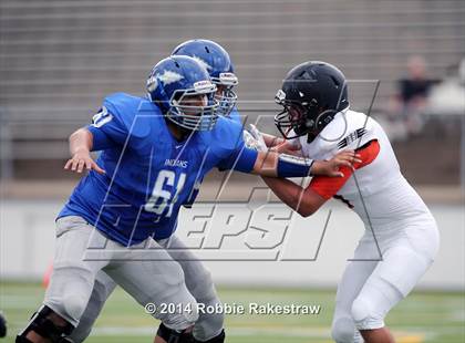 Thumbnail 3 in Grand Saline vs. Frankston photogallery.