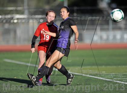 Thumbnail 1 in Valencia vs. Taft photogallery.