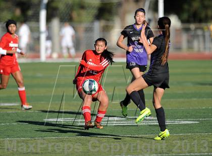 Thumbnail 1 in Valencia vs. Taft photogallery.