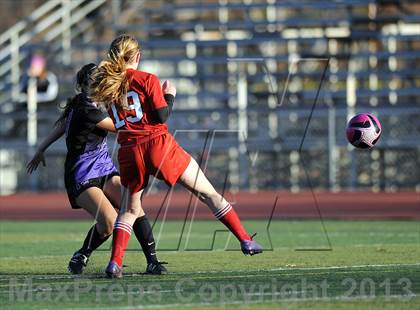Thumbnail 2 in Valencia vs. Taft photogallery.